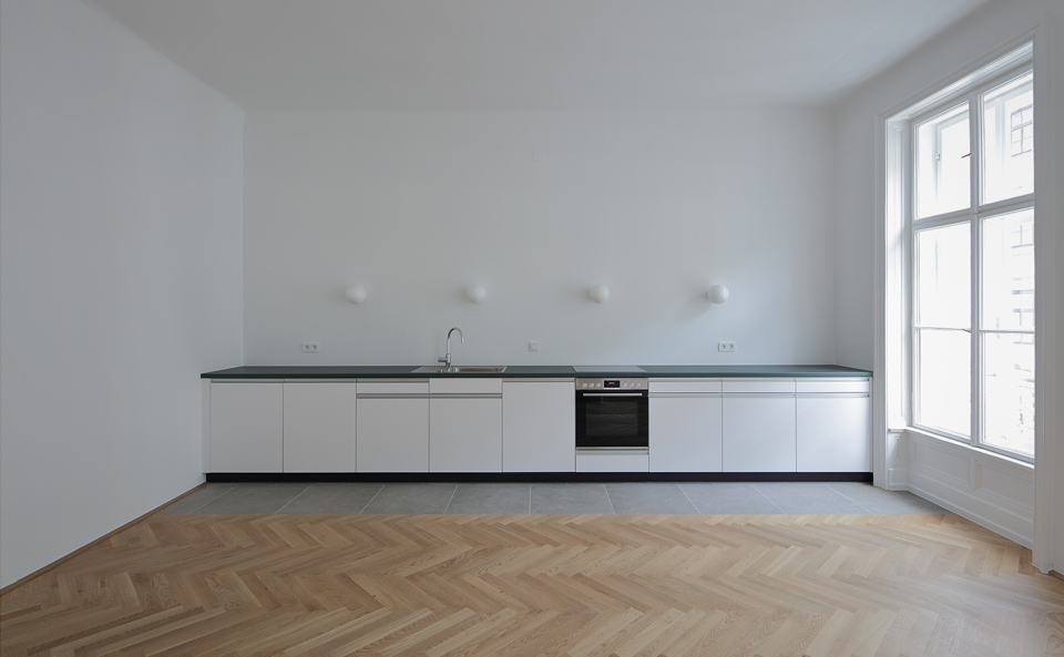 Moderne Wohnküche 1010 Wien Altbauwohnung
